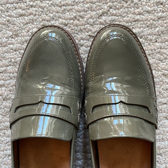 Olive green leather loafers - Picture 4 of 6